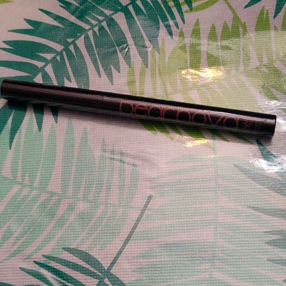 Pear Nova Lip Liner in Asteroid
